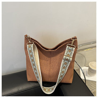 コーデュロイ素材のおしゃれなバッグ - ルクス・シャル　Luxe Char